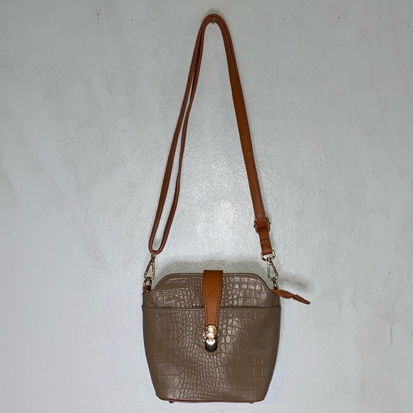 Valentina Genuine Leather Taupe Croc Embossed Crossbody Purse-Made in Italy - Picture 2 of 15